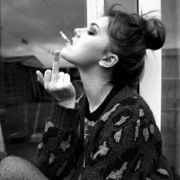 华宇景晴炫娣肀秀