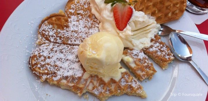 Das Waffelhaus Reviews Food Drinks In Hessen Bad Wildungen