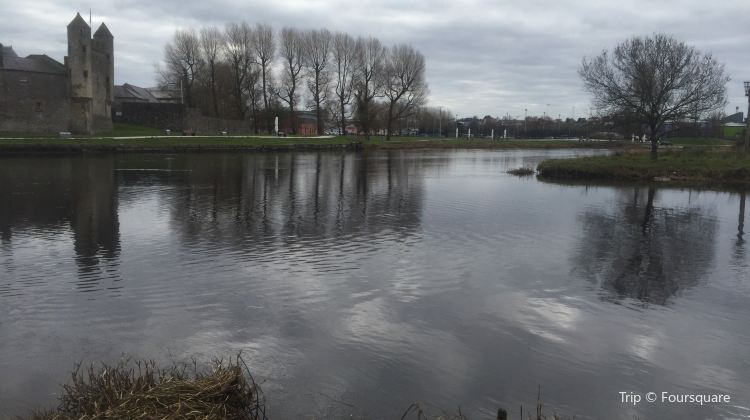 Enniskillen Castle Travel Guidebook Must Visit Attractions In