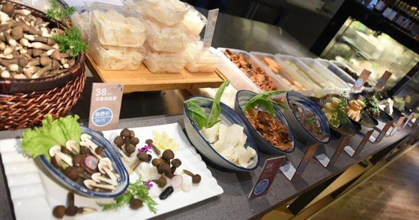小渔大海水产火锅(凌奥店)