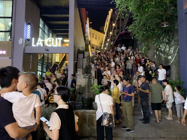 Qilong Alley