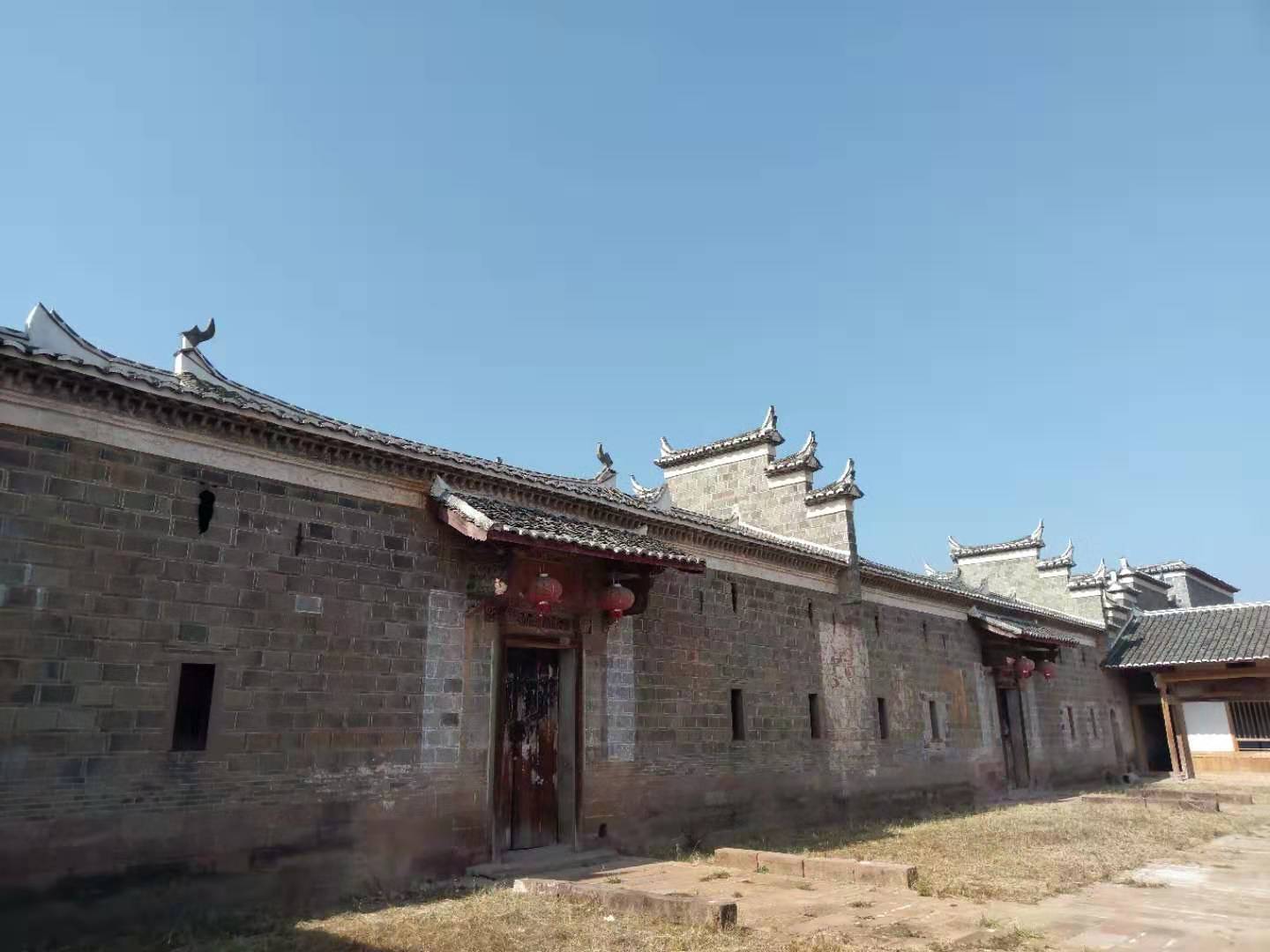 尧坊村古船屋