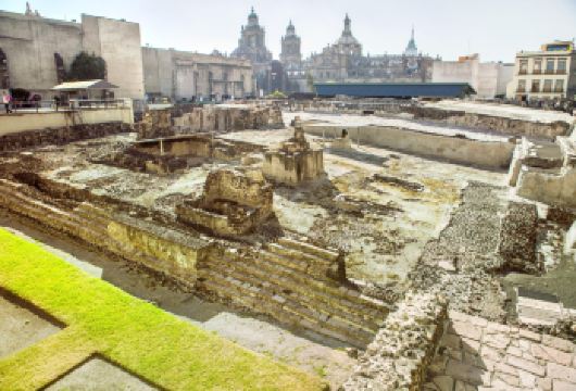 宪法广场+太阳金字塔+三种文化广场+墨西哥城国家艺术宫一日游【市区上门接送-专享包车服务-市区酒店可灵活调整】