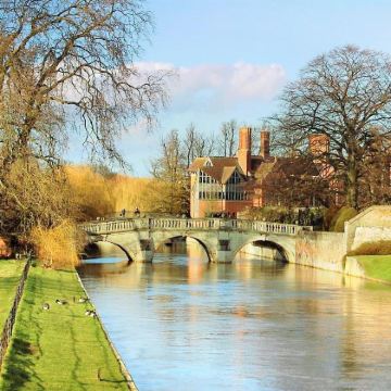 英国剑桥+约克+爱丁堡+温德米尔+曼彻斯特+牛津+科茨沃尔德+温莎10日9晚私家团