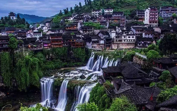 中国最古老的古镇—芙蓉镇- 湘西土家族苗族自治州游记攻略【携程攻略】