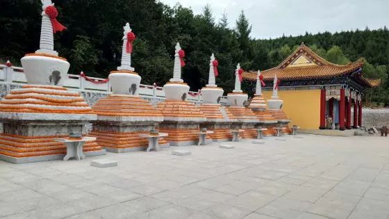 極靈寺