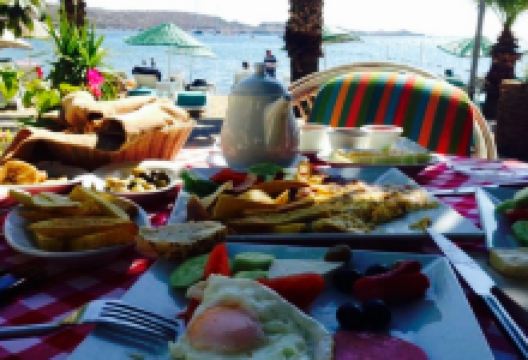 Magnific Restaurant美食图片