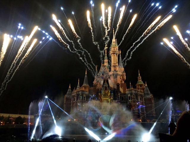 Ignite the Dream - A Nighttime Spectacular of Magic and Light