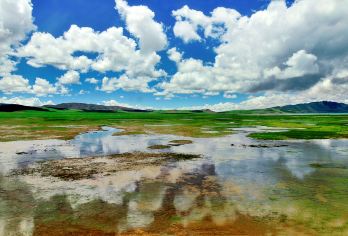 西藏拉萨纳木措一日游【2-4人越野车+随车钢瓶氧气+矿泉水】【独立成团、矿泉水一瓶/每人】