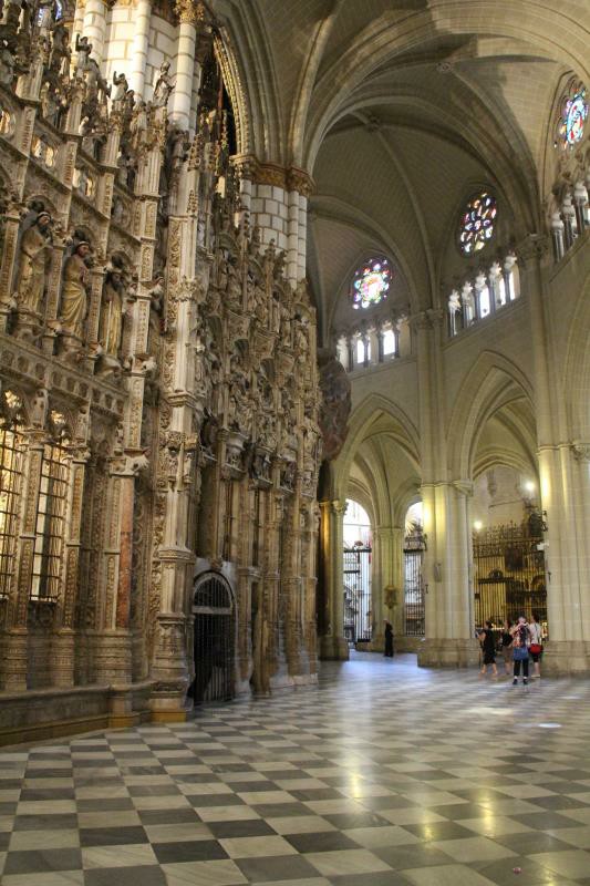 西班牙古都托莱多大教堂内景2
