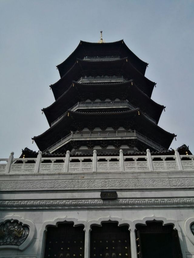 뇌봉탑