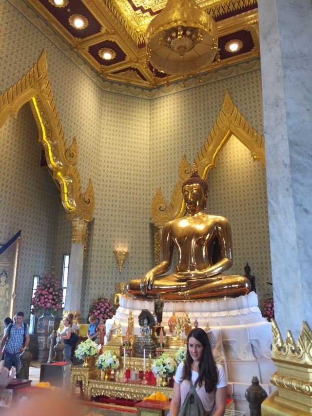 Wat Traimit Wittayaram