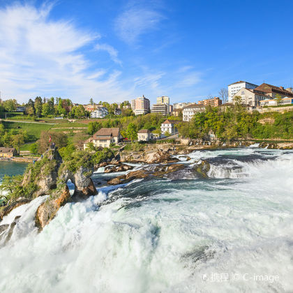 瑞士苏黎世莱茵瀑布+沙夫豪森+米诺城堡一日游