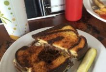 Falls Market美食图片