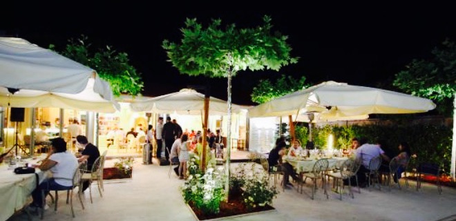 Restaurant MRC House