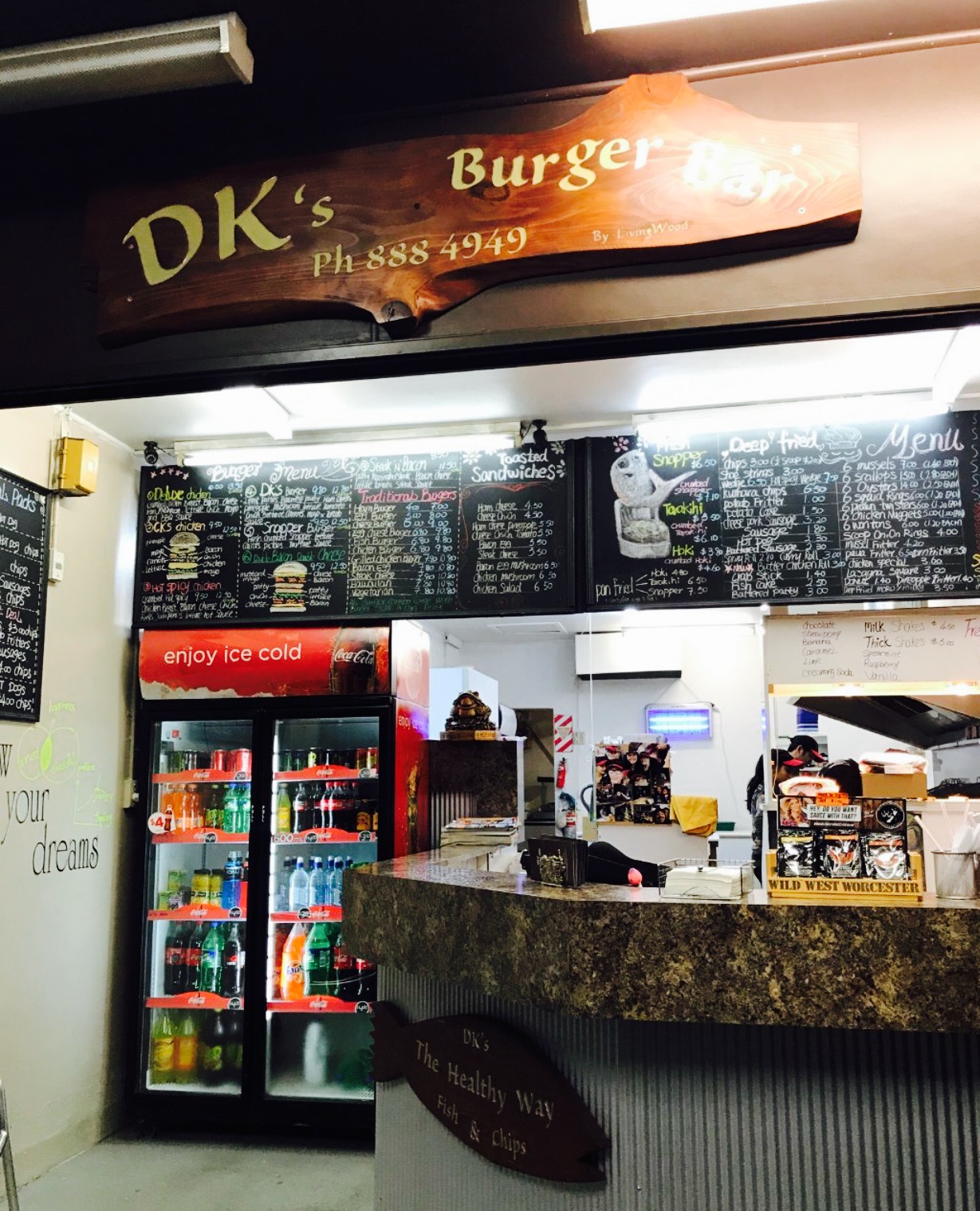 DKs Burger Bar