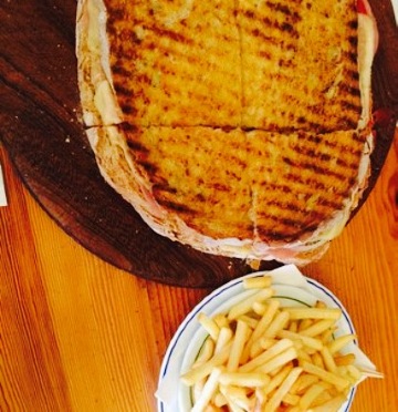 Casa De Tostas Absurdo