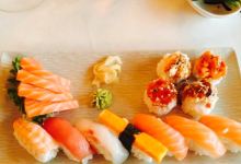 Hayashi Sushi美食图片