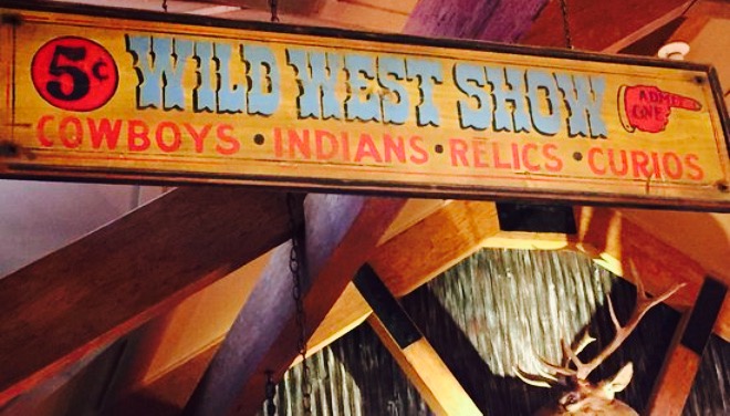 RibCrib BBQ餐厅图片