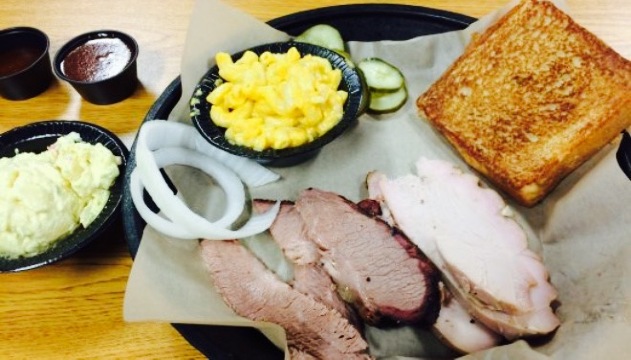 Big Jake's Bar-B-Que餐厅图片