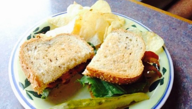 Wild Hare Bistro and Coffeehouse餐厅图片