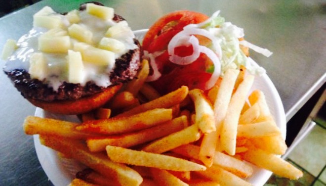 Dino's Pizza餐厅图片