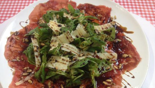 Charlie Comedy Burger Factory餐厅图片