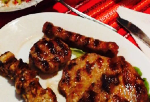 Mekhana Sveti Vrach美食图片