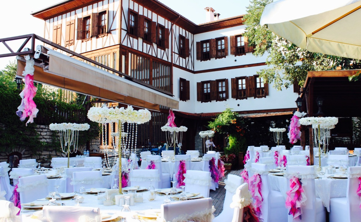 Imren Lokum Konak Restaurant