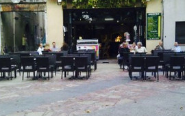 Cafe de la Halle
