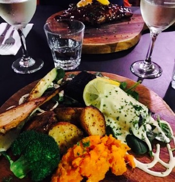 Carnegies Restaurant & Bar