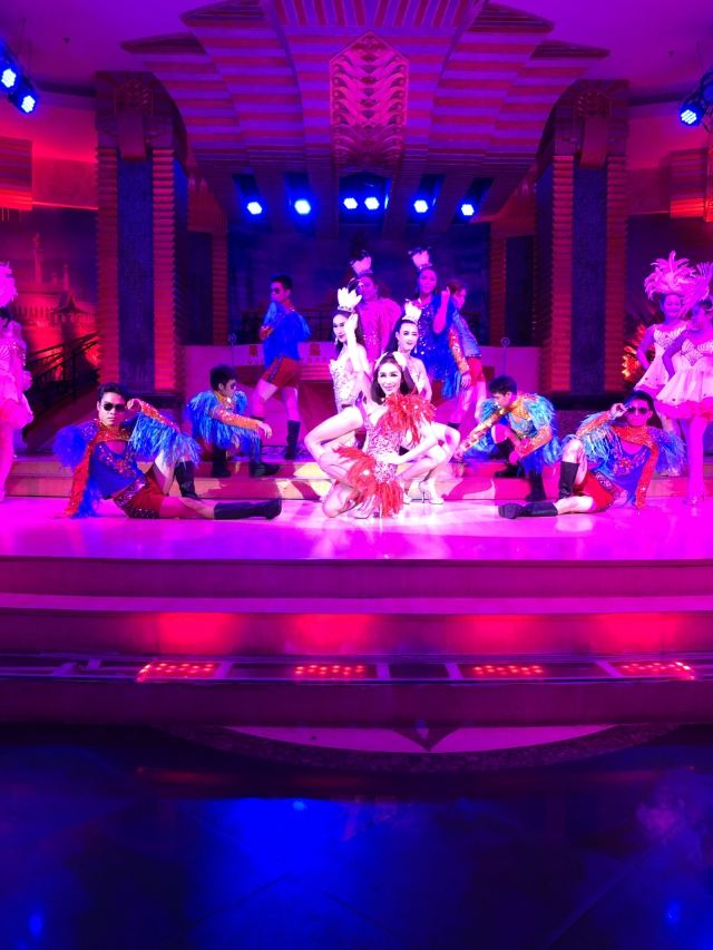 Red Artists Performance