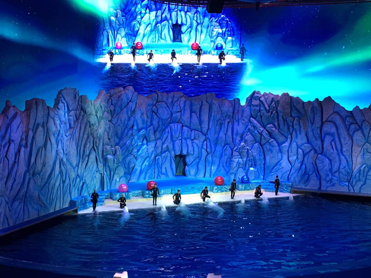 长隆企鹅酒店食街餐厅图片