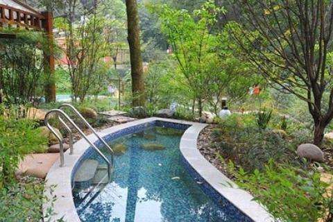 Emei Mountain Guanling Forest Hot Spring
