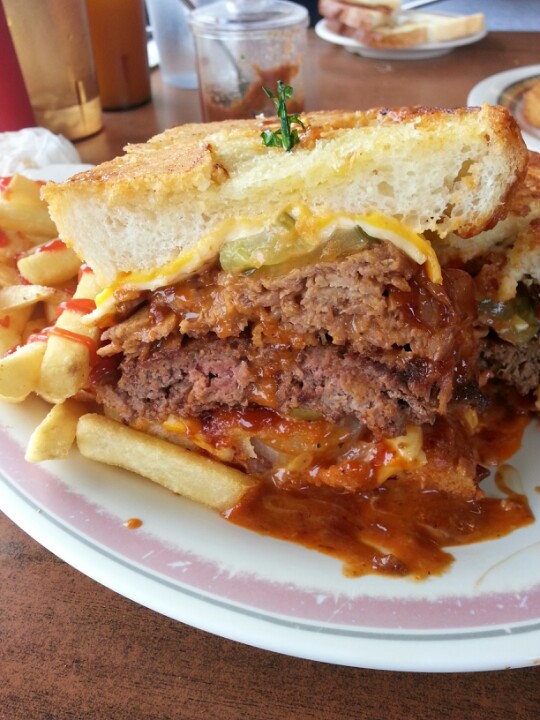 Emma Jean's Hollandburger Cafe