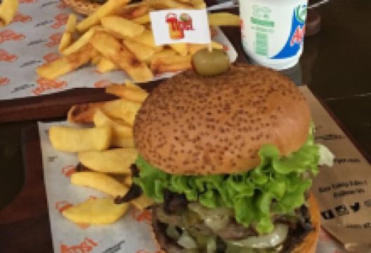 Tipsi Beer & Burger House美食图片