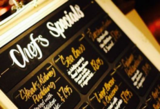 Two Rivers Restaurant美食图片