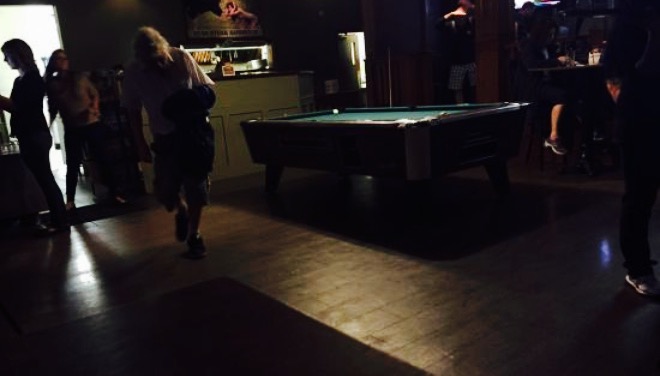 Owl Pub + Cold Beer & Wine Store餐厅图片