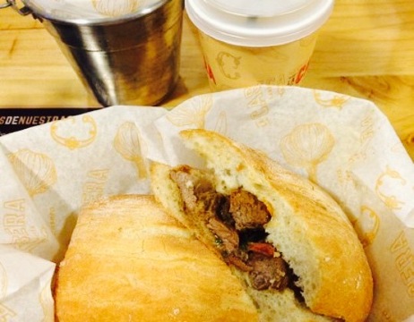 La Casera Sanguchería