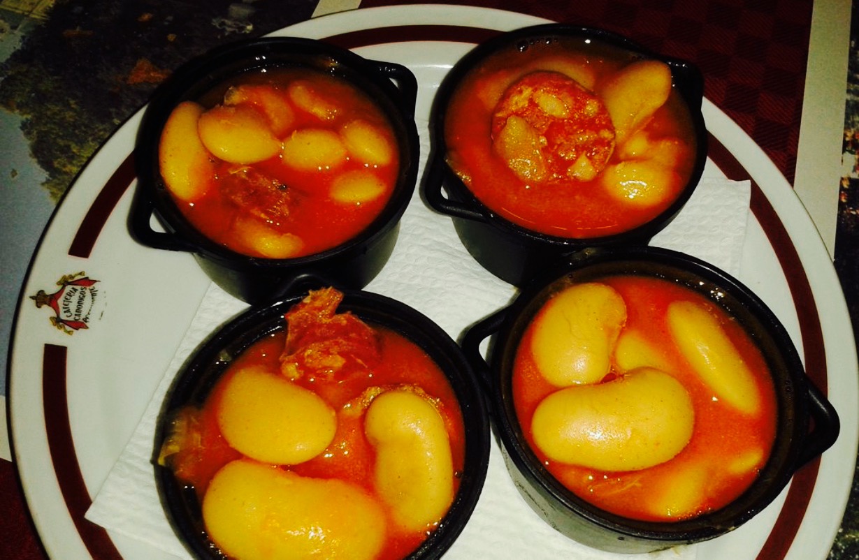 Restaurante Canonigos餐厅图片