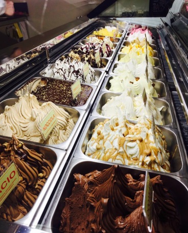 Gelateria in Borc