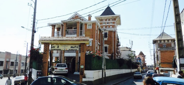 Les 3 Metis Antananarivo