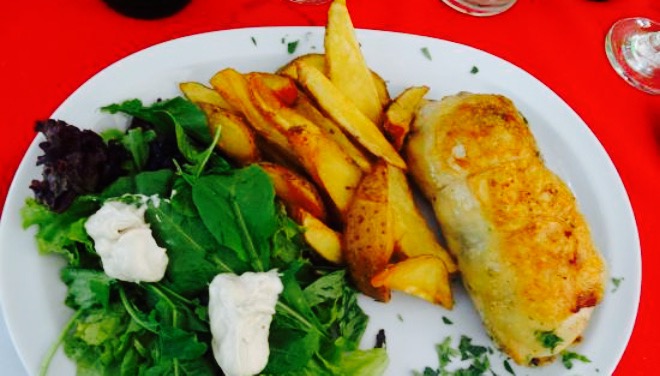 Complejo La Grulla餐厅图片