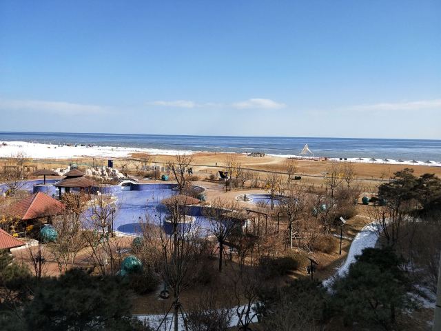 The Ronghe Xinyuan Hot Springs at Arcadia Seaside Holiday Hotel