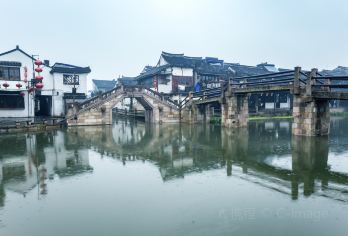 西塘古镇一日游【探索拥有1000年历史的水乡西镇，那里有许多古色古香的民居和寺庙】