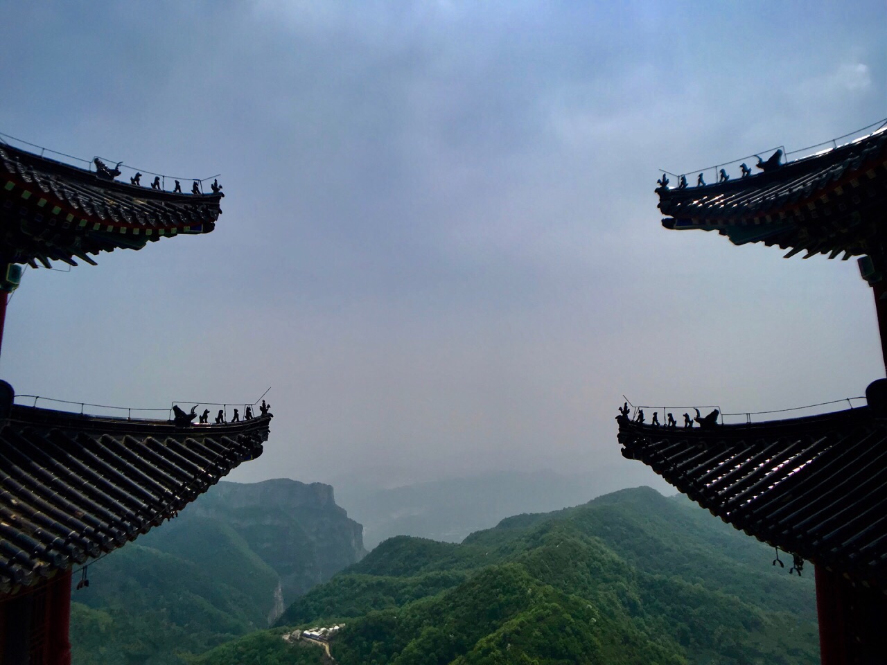 豫山豫水，诗画云台-登高茱萸峰