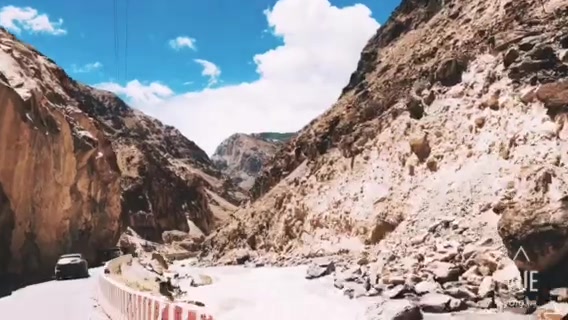 青藏线上  纳木错-沱沱河-可可西里-格尔木
