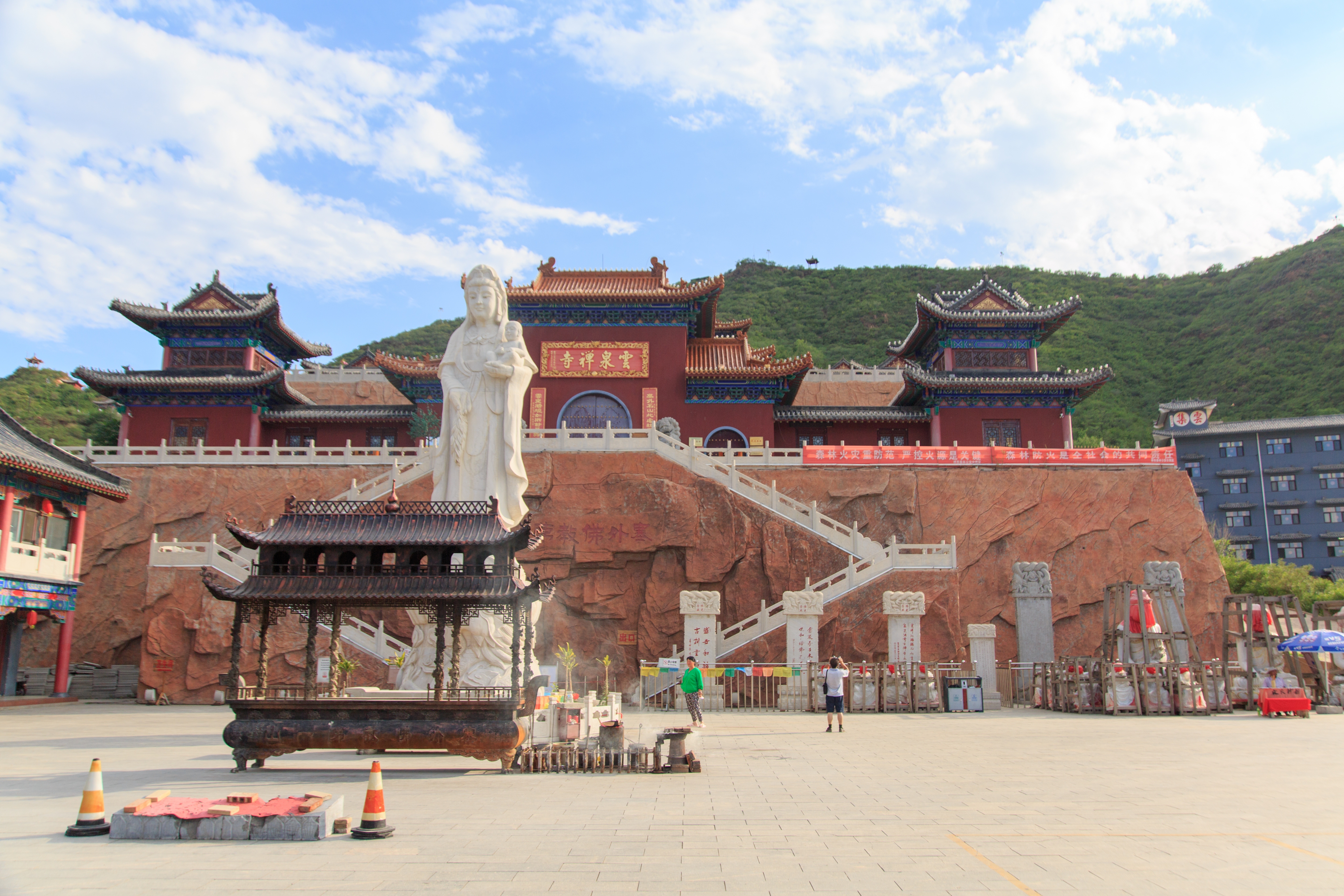 Willow Lake Reviews Food Drinks In Hunan Changde Tripcom - 