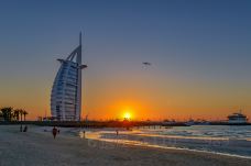 朱美拉公共海滩-迪拜-YoYo_8C2Q9I2I