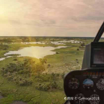 纳米比亚+博茨瓦纳+津巴布韦+赞比亚15日跟团游